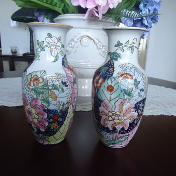 A PAIR OF ASIAN VASES
