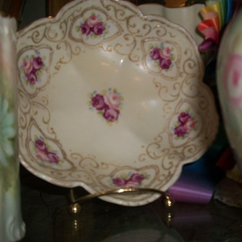 Rose bowl - China and Dinnerware