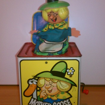 1971 "Mother Goose In The Music Box" Jack in the box Toy