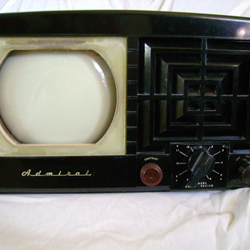 1940's art deco radio - Radios