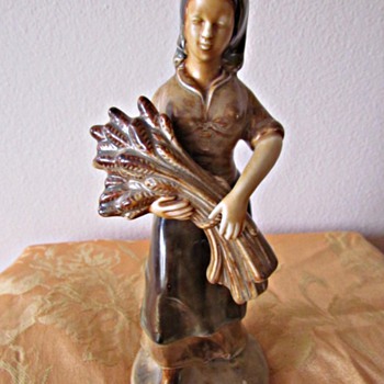 Mystery Japan Label on This Beautiful Figure