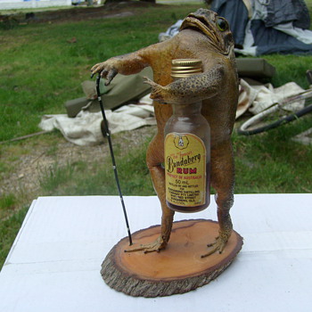 GOODTIME CHARLIE CANE TOAD.