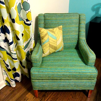 Pair of Mid Century Modern Chairs - Furniture
