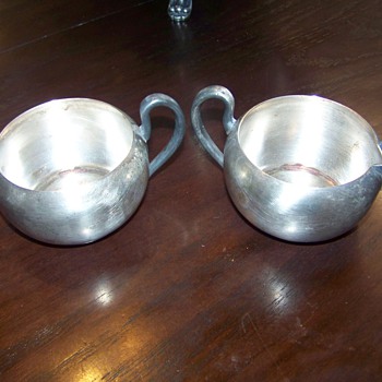 Creamer set ?