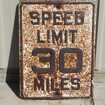 Crusty Speed Limit Sign - Signs
