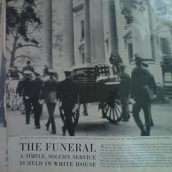 Newspaper 1944-45 roosevelt death!