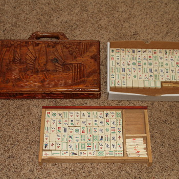 Antique Mah Jong Set