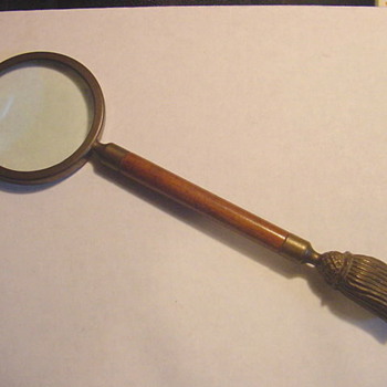 Need help dating an old magnifying glass