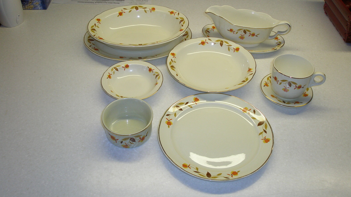 Jewel Tea Autumn Leaf Dishes Collectors Weekly