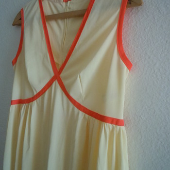 Flair Lingerie Vintage, Yellow and orange
