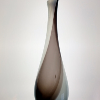 Gunnar Nylund, Chimaro vase - Strombergshyttan 1955-56. - Art Glass
