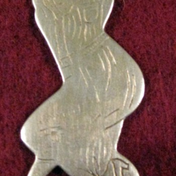Flat Figural Bottle Openers - Breweriana