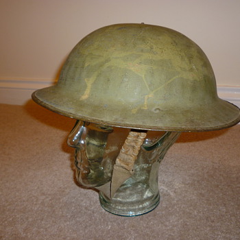 WWI British steel helmet, re issued early WWII - Military and Wartime