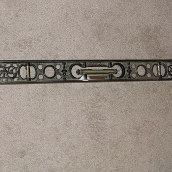 Davis Cast Iron Level - Tools and Hardware
