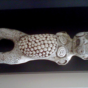 GREAT GRANNY ART STATUE - Art Pottery