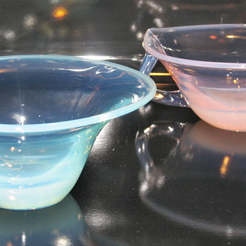 Matching Fostoria SEASCAPE Handled Preserves - Caribee Blue and Coral Sand