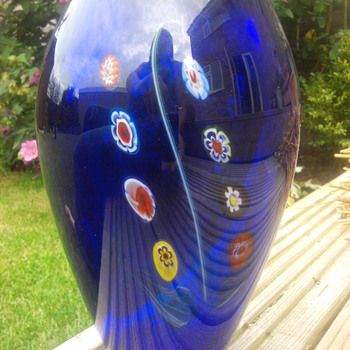 Murano Glass Vase. - Art Glass