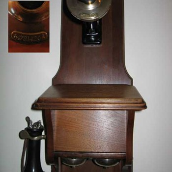 Western Electric 294 with Serial # Transmitter - Telephones