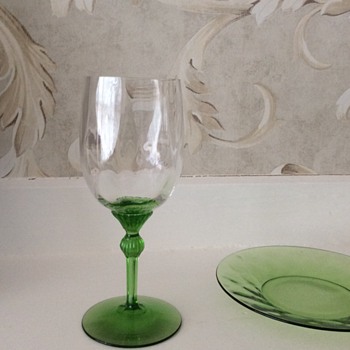 Green depression glassware - Glassware