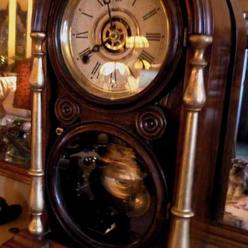 Ingraham Venetian Mantle/Shelf Clock - Clocks