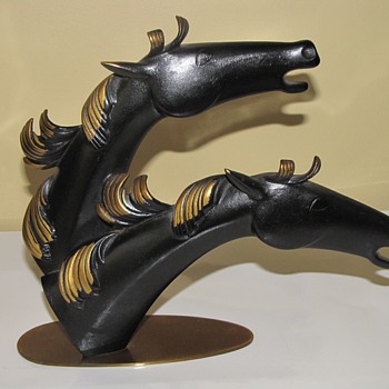 Rare Art Deco Bronze Hagenauer Double Horses Head - Art Deco