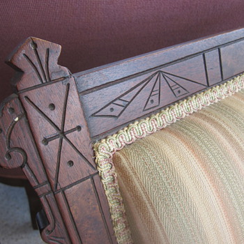 Mystery? What era is this rocker from? Spring platform.