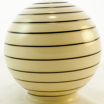 Bohemian 3 & 1/4 inch fitter shades. - Art Glass