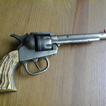 Rare Kilgore Long Tom Roy Rogers Signed Cap Gun - Toys