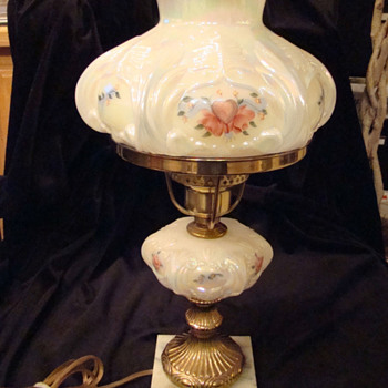 Fenton Student Lamp - Hearts & Flowers - Glassware