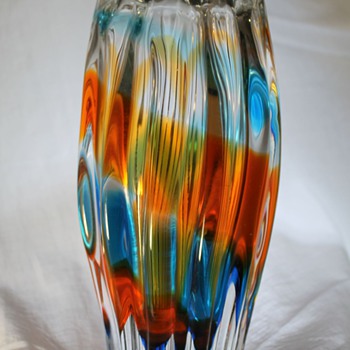 Sanyu Japan Vase - Art Glass