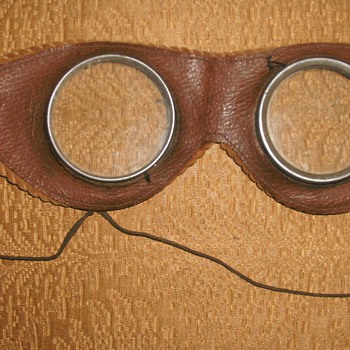 Vintage Children's Toy Motor Bike /Pilot Goggles