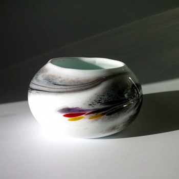 Little bowl possibly of the Holmegaard Cascade Series by Per Lütken - Art Glass