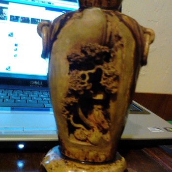 vase or urn?