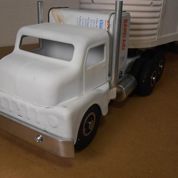 Vintage Structo Truck Overhaul - Model Cars