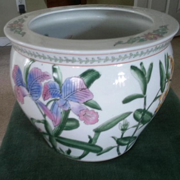 Chinese  ceramic   Flower & Fish Bowl or Planter /with mark