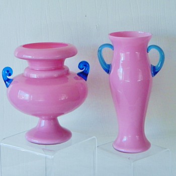 Bella's Kralik Pink Cased Blue UV Reactive Urn Vase - Art Glass