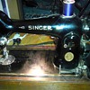 please help me figure out this vintage singer! 