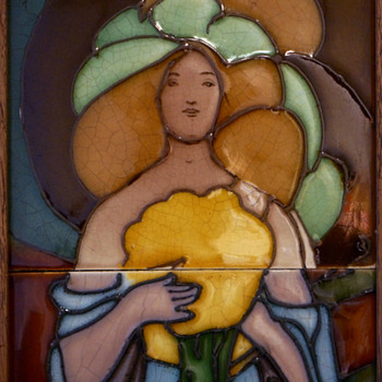 1900s British Art Nouveau Beardsley-type Maiden Framed Tile Set - Art Nouveau