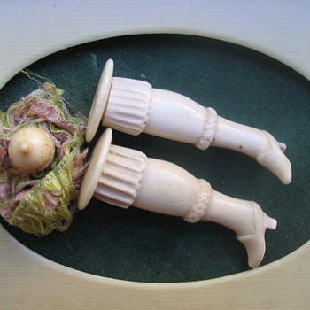 CARVED IVORY ADORNED GARTERS