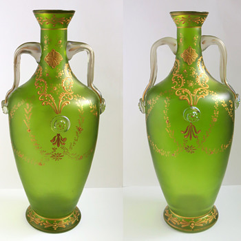 Loetz Handled Vase Pair with Raspberry Prunts in Gelbgrün Glatt, Dek I/439 - Art Glass