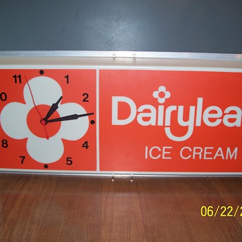 Dairylea Ice Cream Sign/Clock