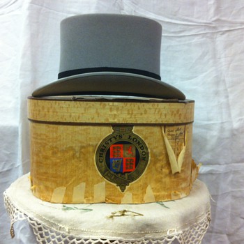Vintage Top Hat Collection