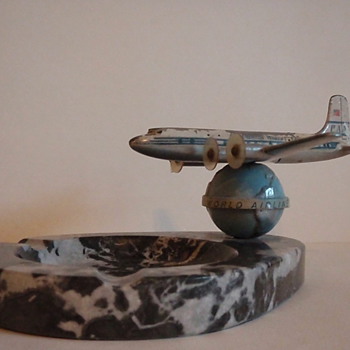 Pan Am Airplane Ashtray - Tobacciana