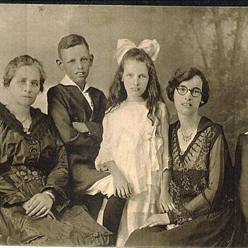 Family photo, circa 1917 or thereabout - Photographs