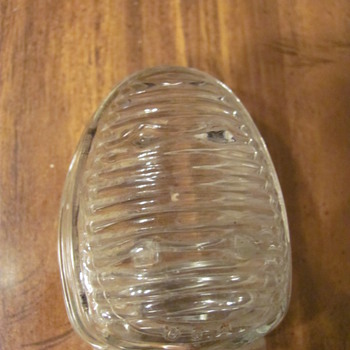 Ok, u got me, WHAT IS IT?  (off of) - Glassware