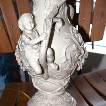 Anyone recognize this lamp?