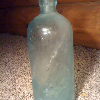 Need help identifying this bottle - Bottles
