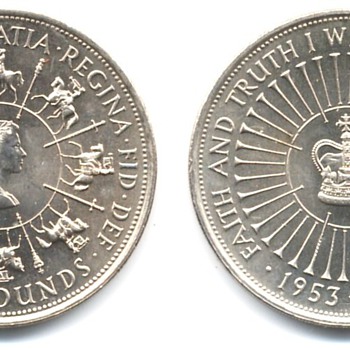 British Five Pound coins - World Coins