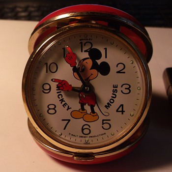 Bradley "Clam Shell" Mickey Mouse Travel Alarm Clock - Clocks