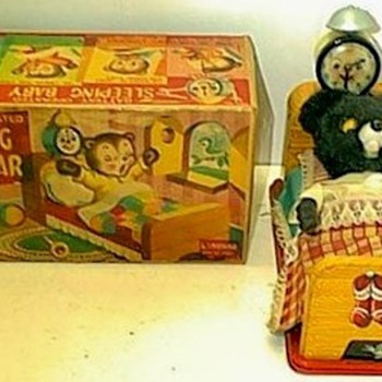 Vintage Battery Operated Sleeping Baby Bear Toy